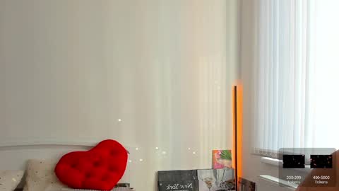 Snapshot of andrea__bass chatting on May 12, 2026, 2:47 pm andrea__bass online show from May 12, 2026, 2:47 pm