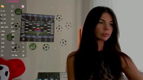 Snapshot of andrea__bass chatting on July 18, 2026, 2:43 pm andrea__bass online show from July 18, 2026, 2:43 pm