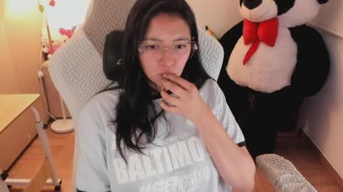 andrea_bonnie online show from March 20, 2026, 1:32 am