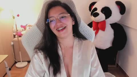 andrea_bonnie online show from March 21, 2026, 12:15 am
