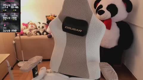 andrea_bonnie online show from March 21, 2026, 10:09 am