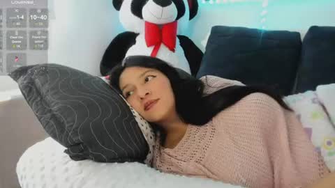 andrea_bonnie online show from July 24, 2026, 1:42 pm