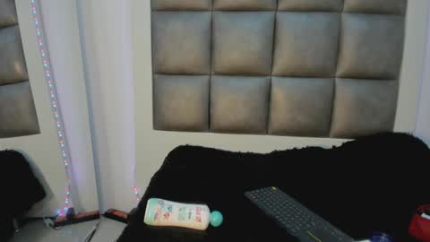 Snapshot of andrea_brunette_ chatting on September 14, 2025, 12:26 pm andrea_brunette_ online show from September 14, 2025, 12:26 pm