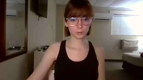 Snapshot of andrea_davenport chatting on March 12, 2025, 3:57 am andrea online show from March 12, 2025, 3:57 am