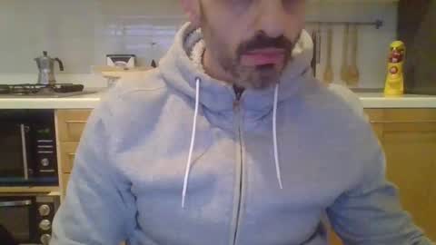 andrea_feetlover online show from February 6, 2026, 7:02 am