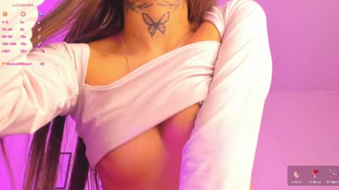 Andrea  online show from February 9, 2025, 12:52 pm