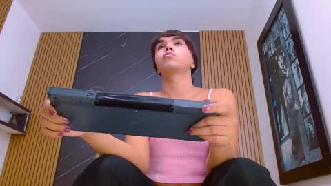 Andres Gil online show from May 1, 2026, 12:43 pm