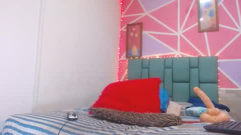 Snapshot of andrea_ospina1 chatting on January 15, 2025, 3:29 pm andrea ospina1 online show from January 15, 2025, 3:29 pm
