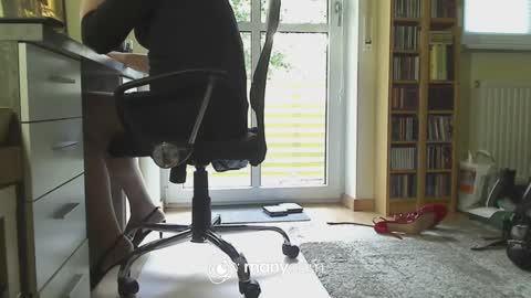 Andrea TV online show from September 13, 2025, 12:49 pm