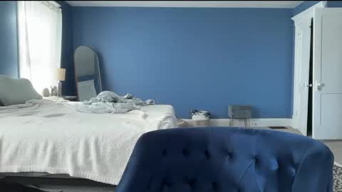 Andrea Elizabeth online show from October 24, 2025, 2:24 pm