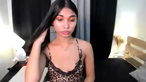 andreajane69 online show from November 14, 2025, 7:01 pm