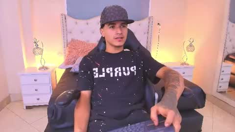 Andreao online show from July 17, 2026, 4:34 pm