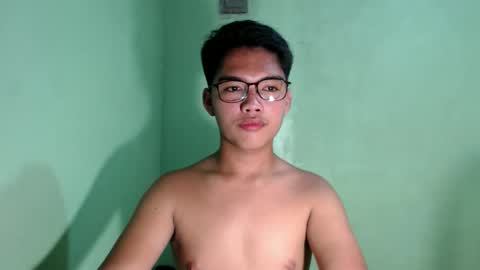 Snapshot of andreaobsessionxx chatting on April 22, 2026, 12:28 pm andreaobsessionxx online show from April 22, 2026, 12:28 pm