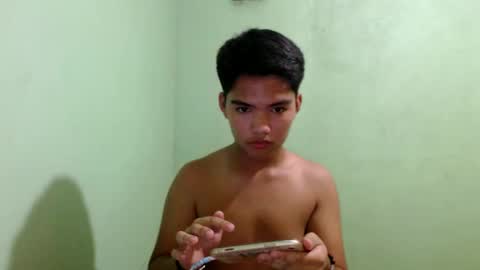 Snapshot of andreaobsessionxx chatting on April 23, 2026, 12:29 pm andreaobsessionxx online show from April 23, 2026, 12:29 pm