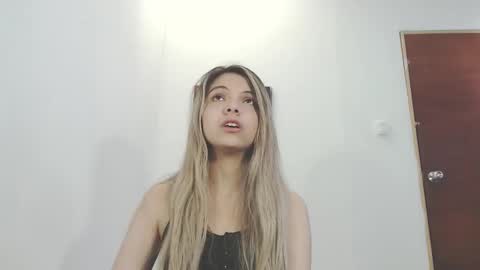 andreau 19 online show from September 25, 2025, 1:59 pm