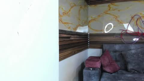 andrees_s online show from May 4, 2026, 12:39 am