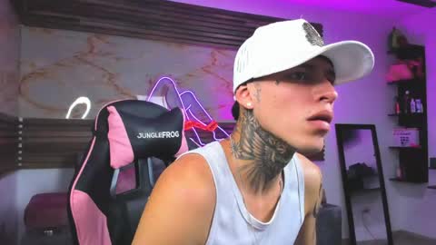 andrees_s online show from May 19, 2026, 12:22 pm