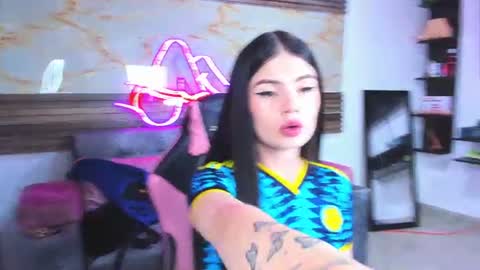 andrees_s online show from June 28, 2026, 2:50 am
