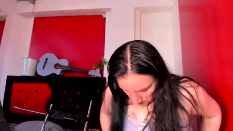 Snapshot of andrefoxx_ chatting on September 23, 2025, 3:09 am andre online show from September 23, 2025, 3:09 am