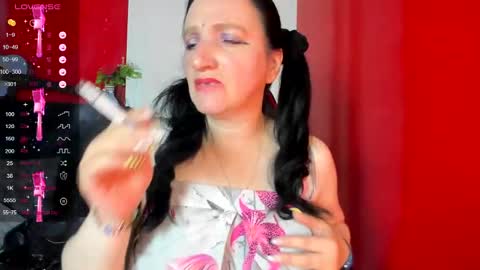 Snapshot of andrefoxx_ chatting on October 11, 2025, 4:01 am andre online show from October 11, 2025, 4:01 am