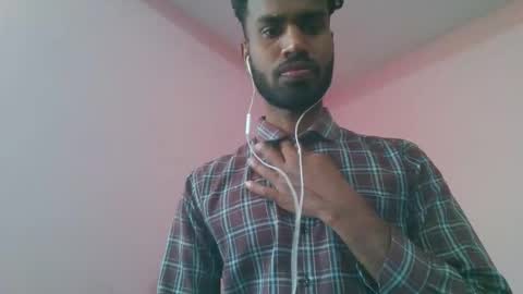 andres01_ online show from March 19, 2026, 5:33 am