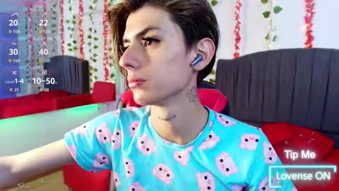 Snapshot of andres992563 chatting on January 17, 2026, 1:49 pm Alann online show from January 17, 2026, 1:49 pm