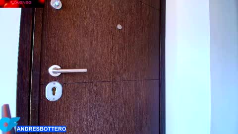 Snapshot of andres_bottero chatting on February 18, 2026, 8:49 pm Andrs botero online show from February 18, 2026, 8:49 pm