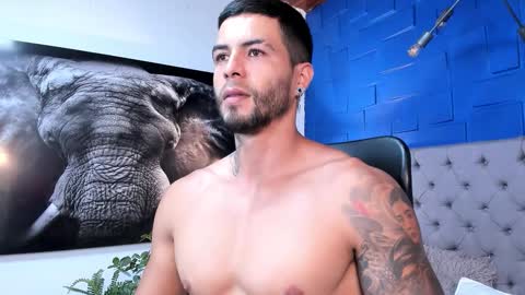 insta andres clark  online show from December 3, 2025, 5:11 pm