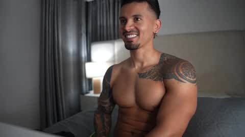 Snapshot of andres_fit09 chatting on February 22, 2026, 1:51 am Andres Lopez online show from February 22, 2026, 1:51 am