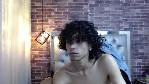 andres_ocasio online show from February 28, 2025, 5:04 pm
