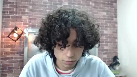 andres_ocasio online show from March 5, 2025, 6:45 pm