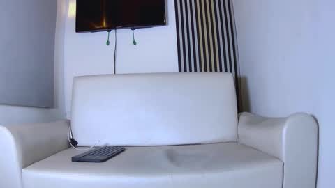 Snapshot of andres_stud chatting on February 15, 2026, 7:51 am andres_stud online show from February 15, 2026, 7:51 am