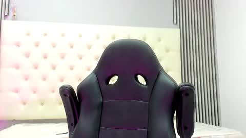 Snapshot of andres_stud chatting on March 16, 2026, 6:06 am andres_stud online show from March 16, 2026, 6:06 am