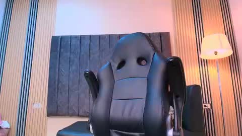 andres_stud online show from July 11, 2026, 4:59 am