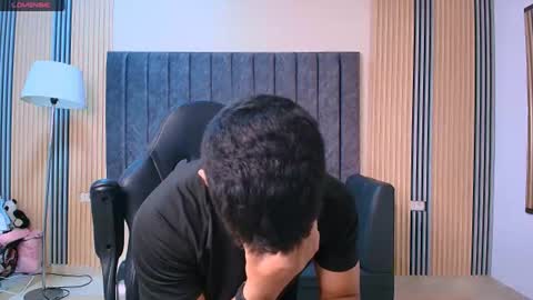 andres_stud online show from July 14, 2026, 3:22 am