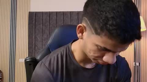 andres_stud online show from July 22, 2026, 3:31 am