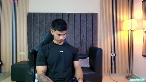 andres_stud online show from July 31, 2026, 3:28 am