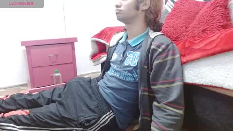 Snapshot of andresdark_07 chatting on January 6, 2026, 5:33 am andresdark_07 online show from January 6, 2026, 5:33 am