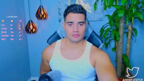 Snapshot of andresfiit chatting on September 28, 2025, 1:44 am Andres online show from September 28, 2025, 1:44 am