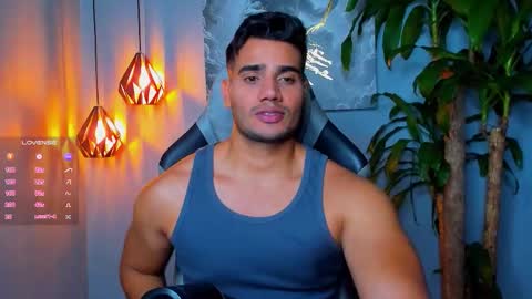 Snapshot of andresfiit chatting on October 14, 2025, 3:40 am Andres online show from October 14, 2025, 3:40 am