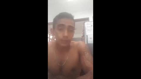 andresfmc1997 online show from May 31, 2026, 4:47 pm