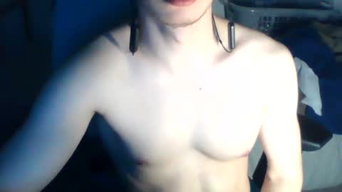 Snapshot of andresse_lat chatting on July 27, 2026, 1:12 am andresse_lat online show from July 27, 2026, 1:12 am