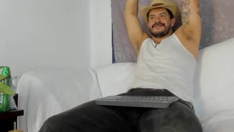 Andres online show from June 14, 2026, 6:43 pm