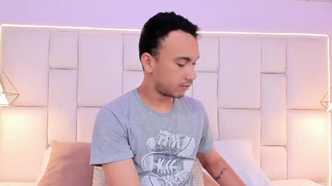 Andres online show from May 2, 2026, 11:26 am