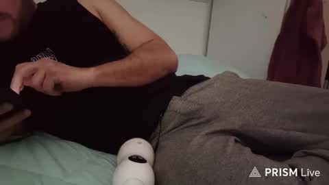 Snapshot of andreudickhard91 chatting on March 17, 2026, 2:42 pm Andreu online show from March 17, 2026, 2:42 pm