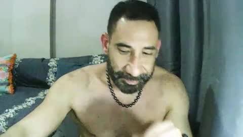 ADONIS online show from September 25, 2025, 10:02 pm