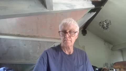 Snapshot of andrew160258 chatting on June 30, 2026, 10:16 am Andrew online show from June 30, 2026, 10:16 am