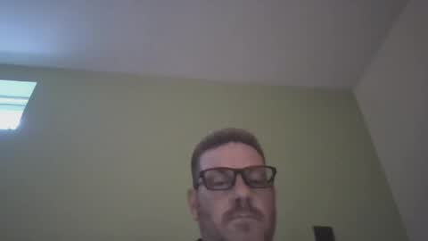 andrew1899353350 online show from September 26, 2025, 11:09 pm