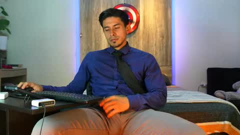 Andrew online show from February 19, 2026, 2:07 am