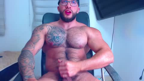 Snapshot of andrew_holden__ chatting on January 9, 2025, 11:34 pm andrew_holden__ online show from January 9, 2025, 11:34 pm